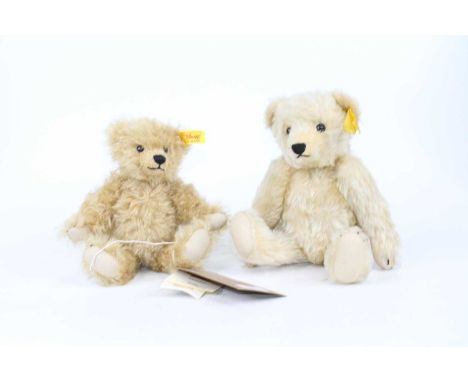 A small Steiff bear named Monaco from the Centenary Collection, with yellow tag in ear together with one other similar (2)