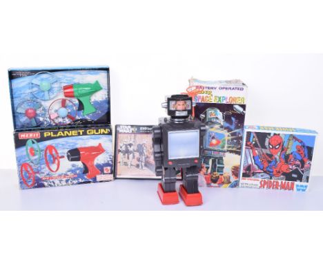 HK Battery Operated Plastic Super Space Explorer Robot,in excellent condition, with a very good original box, lid has sellota
