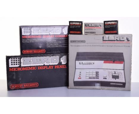 Hornby Railways OO Gauge Zero 1 R950 Master Control Unit, R957 Zero 1 display panel,R958 Zero 1 display console, R956 Zero 1 