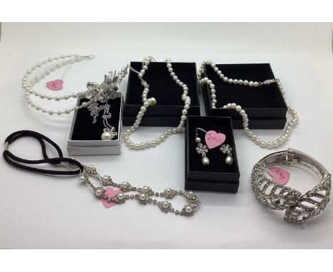 Ex Bridal Boutique Imitation Pearl Bead Head Band, imitation pearl and diamanté head band, sparkly bangle, imitation pearl pe