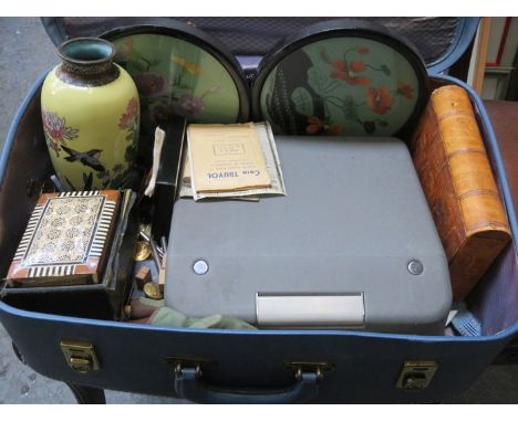 SUITCASE OF SUNDRIES INCLUDING STORAGE BOXES, CIRCULAR EMBROIDERIES, SCALES, POSTCARDS, TYPEWRITER, CLOISONNE VASE AND CHESS 