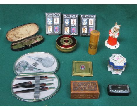 MIXED LOT INCLUDING PLAYBOY ZIPPO LIGHTERS, CASED SCALES, VANITY KIT, COMPACT, SNUFF BOX, BUNNYKINS FIGURE, MAUCHLIN WARE CYL