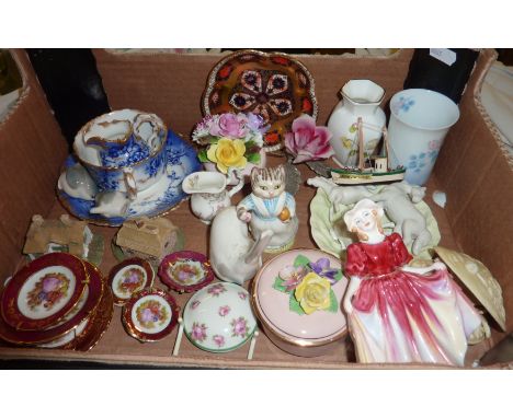 Selection of decorative ceramics inc a Beswick Beatrix Potter's Tabitha Twitchit, Royal Crown Derby Imari pattern small dish,