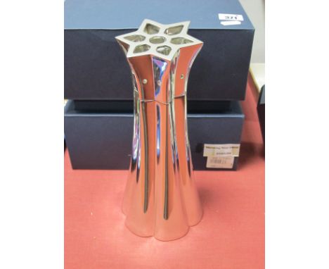 A Lampe Berger Shooting Star Fragrance Lamp, 124/150 with pewter lobed body (boxed).