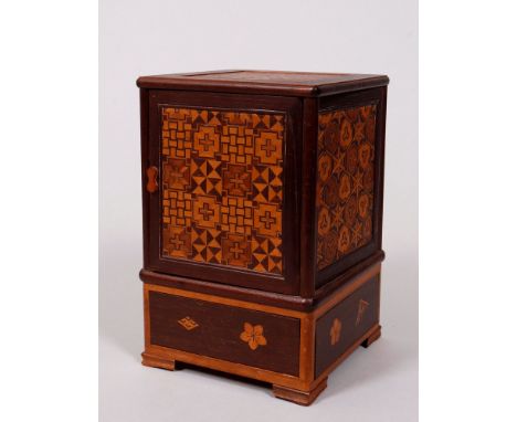 Humidor, wohl Hakone, Japan, Meiji-Zeit (Anfang 20.Jh.)Holz, hochrechteckiger Korpus in der Art eines Kabinettschränkchens mi