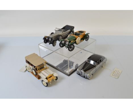 Four Franklin Mint vintage vehicle models, including 1955 Rolls Royce Silver Cloud I and 1911 Rolls Royce together with a per