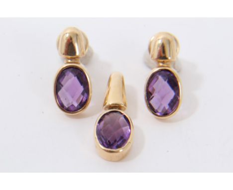 Pair gold (585) faceted oval amethyst stud earrings and matching pendant dropCondition report: Pair earrings stamped 585 and 
