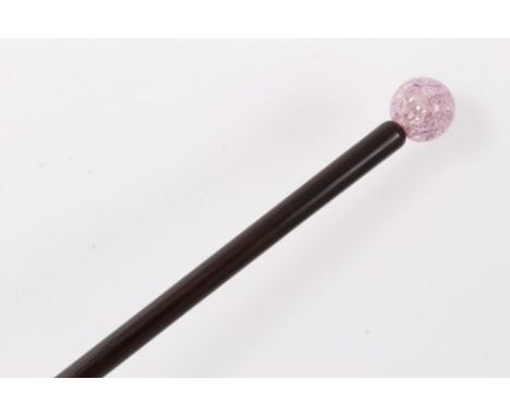 Late 19th century/early 20th century ladies slender walking stick with amethyst roundel top, 83.5cm overall length