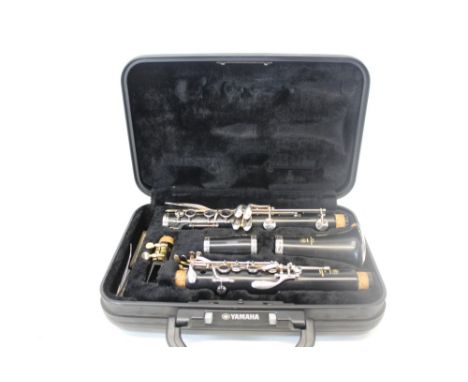 Yamaha E1 clarinet, cased
