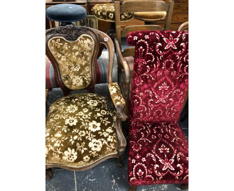 A VICTORIAN CARVED MAHOGANY SHOW FRAME ARMCHAIR, A PRIE DIEU CHAIR AND A COMMODE CHAIR