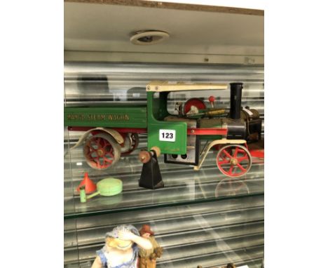 A MAMOD LIVE STEAM WAGON, TWO STATIONARY STEAM ENGINE AND TWO ATTACHMENTS