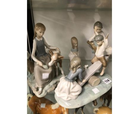 TEN LLADRO AND NAO FIGURES