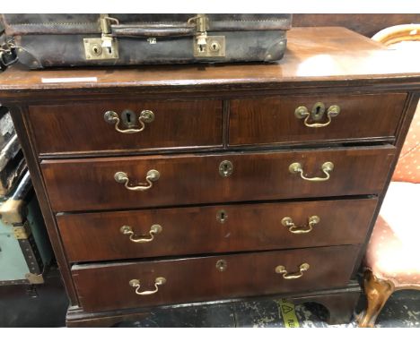 AN 18th C. OAK AND WALNUT FIVE DRAWER CHEST ON BRACKET FEET. W 98 X D 55 X H 93cms. 