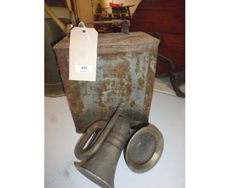 A Shellmex BP petrol can, with Esso lid; an old car horn; and an old cycle lamp 