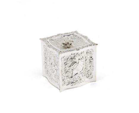 A George III rectangular biscuit boxWilliam Burwash, body marked London 1818, cover London 1819 Serpentine rectangular form, 