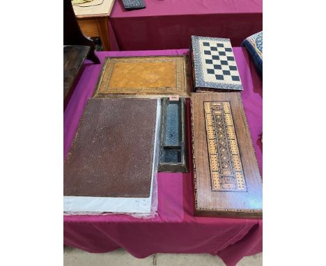 An inlaid cribbage box; a chess set; blotter etc.