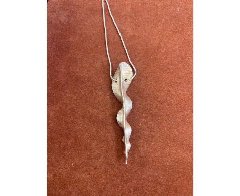 Rauni Higson silver chain & pendant 