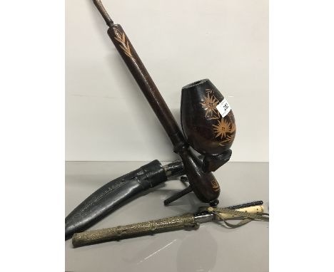 KUKRI KNIFE OLD ORIENTAL KNIFE SET IN SHAGREEN BRASS HOLDER (NOT ORIGINAL CHOPSTICKS) & CARVED PIPE