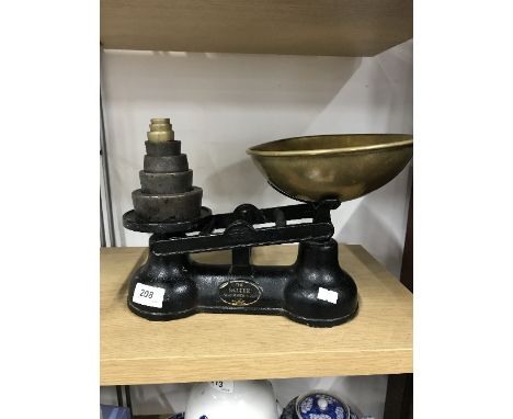 SALTER KITCHEN SCALES