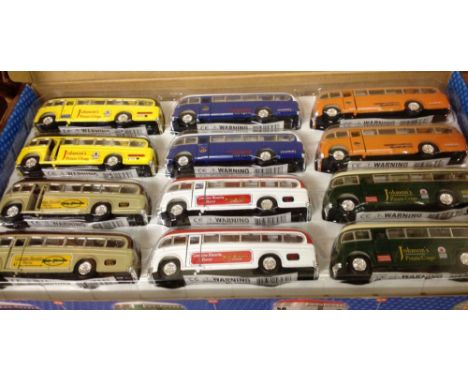 A trade box of 12 Superior diecast classic buses. Approx 1:43 scale.