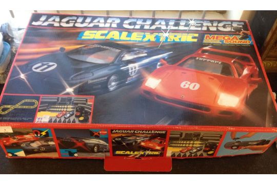 scalextric jaguar challenge