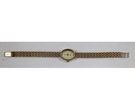 9ct gold Rotary ladies watch with 9ct gold strap - Approx gross weight: 20g 