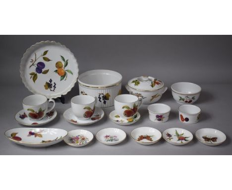 A Collection of Royal Worcester Ceramics to incude Evesham to Include Teacups and Saucers, Ramekins, Lidded Pot, Flan Dish et