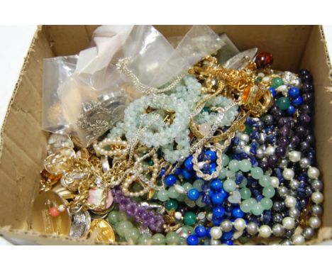 A small collection of assorted costume jewellery, to include; beaded necklaces, faux pearl necklace, ladies paste-set wristwa