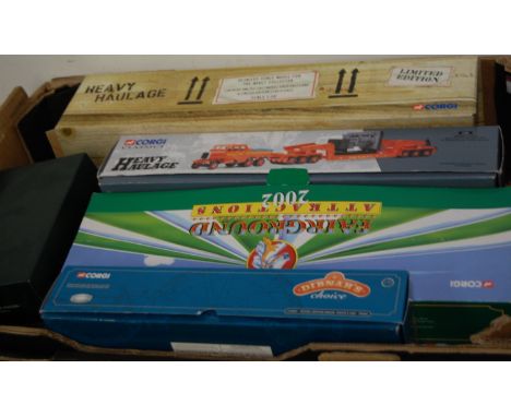 A collection of mixed Corgi modern issue diecast to include Corgi heavy haulage, Atkinson Ventura 2 axle low loader with prop