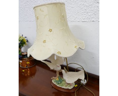 Decorative table lamp with shade, with bird ornament base, height +/- 70 cm 