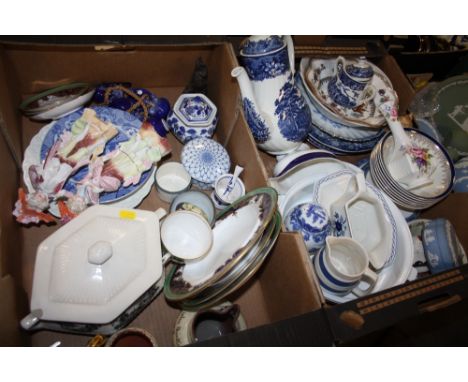 TWO TRAYS OF ASSORTED CERAMICS TO INCLUDE T. GOODE &amp; CO. SPODE CHINA, WEDGWOOD JASPERWARE ETC.