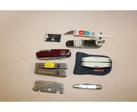 A COLLECTION OF PEN KNIVES AND MULTI TOOLS