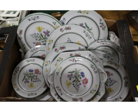 A BOX OF SPODE 'SUMMER' PLATES