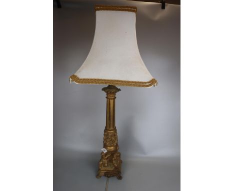 Gilt lamp with shade 