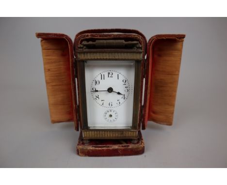 Carriage clock in case 
