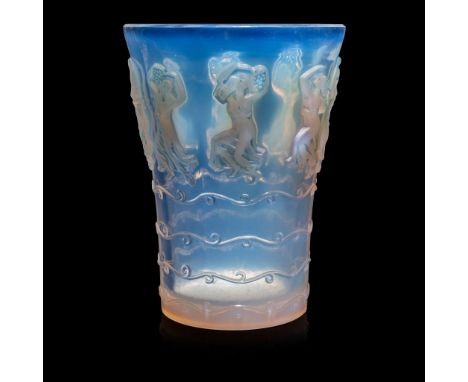  RENÉ LALIQUE (1860-1945) DANSEUSES VASE, NO. 10-924 designed 1938opalescent, and blue stainedstencilled R. LALIQUE FRANCE 18