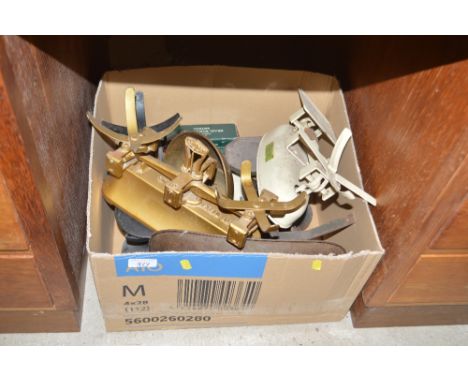 A box of kitchen scales 