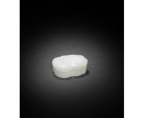 A VERY PALE GREEN JADE 'CITRON' BOX AND COVERQianlongCrisply carved with straight sides, the cover carved as a a large ripe f