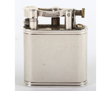 A mid 20th century silver lighter by Dunhill, London 1947, 50g, 45mmH.