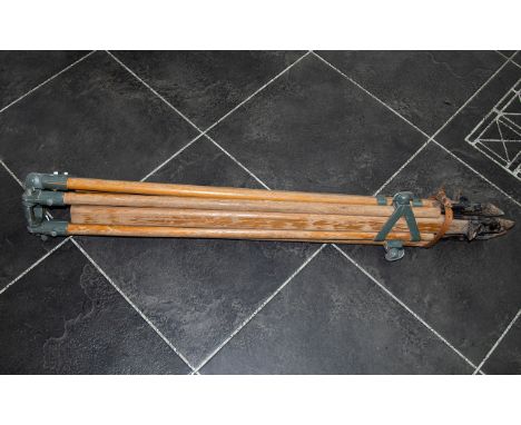 Hilger And Watts Early To Mid 20th Century Engineers Level And Tripod Stand Together with small selection of tools etc. Pleas
