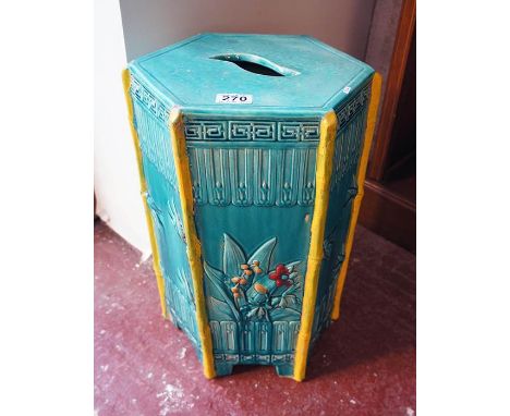 Ceramic Oriental style seat