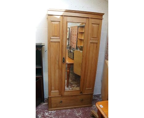 Satin-walnut single wardrobe A/F