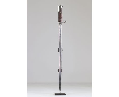 German bayonet 14-18Sizes: L. totale= 655mm L Lame= 520mm l lame= 20mmWeight (K): 0,4kgCondition: At first glance: patina, no