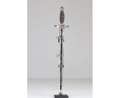 Spanish dagger? Year 30Sizes: L. totale= 520mm L Lame= 370mm l lame= 20mmWeight (K): 0,55kgCondition: At first glance: patina