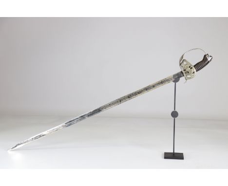 German saber, blade engraved 1st world war, prussianSizes: L. totale= 970mm L Lame= 830mm l lame= 25mmWeight (K): 0,68kgCondi