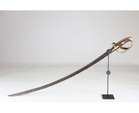 French saber empire periodSizes: L. totale= 990mm L Lame= 840mm l lame= 30mmWeight (K): 0,86kgCondition: At first glance: pat