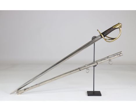 19th French saberSizes: L. totale= 780mm L Lame= 640mm l lame= 24mmWeight (K): 0,8kgCondition: At first glance: patina, norma