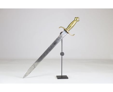 Glaive Germany 1855Sizes: L. totale= 620mm L Lame= 470mm l lame= 35mmWeight (K): 0,92kgCondition: At first glance: patina, no