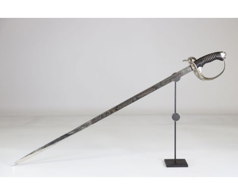German saber 1914-1918 Blade engraved "Dragon Regiment3, Blazon on the guard Hesse -DarmstadtSizes: L. totale= 920mm L Lame= 