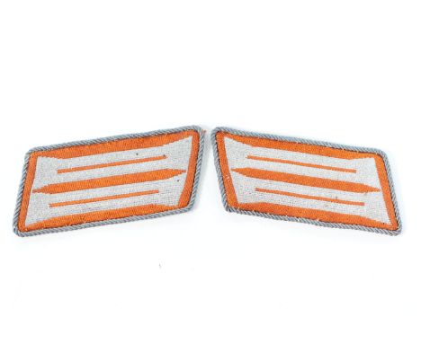 German WWII badgeSizes: H =30mm L =70mmWeight (K): 0,01kgCondition: At first glance: patina, normal wear